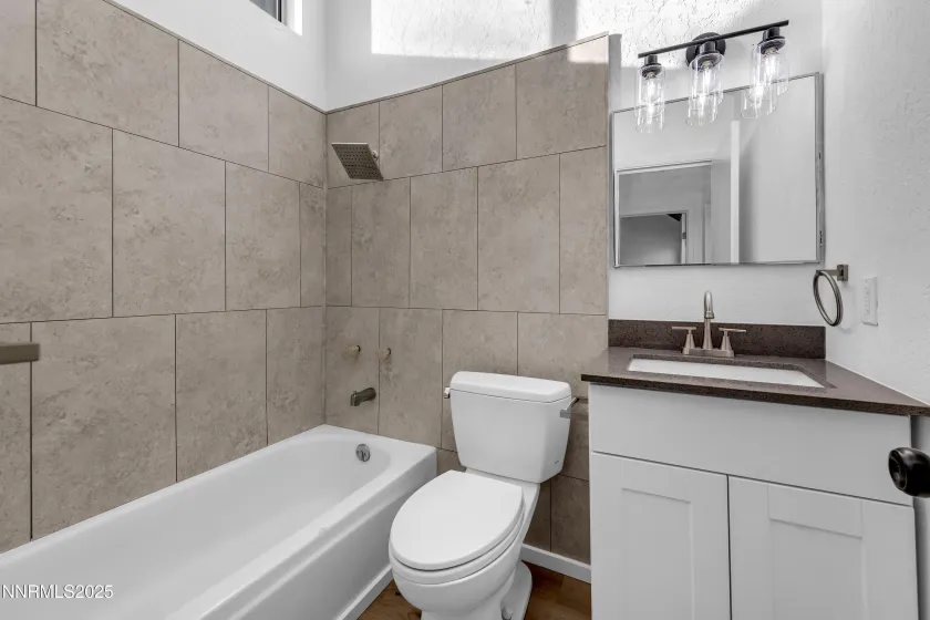 2545 Garfield, Sparks, Nevada 89431, 2 Bedrooms Bedrooms, ,2 BathroomsBathrooms,Residential,Residential,Garfield,250059136