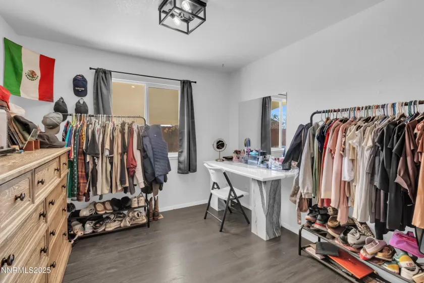 7008 Mozart, Sun Valley, Nevada 89433, 3 Bedrooms Bedrooms, ,2 BathroomsBathrooms,Residential,Residential,Mozart,250059141