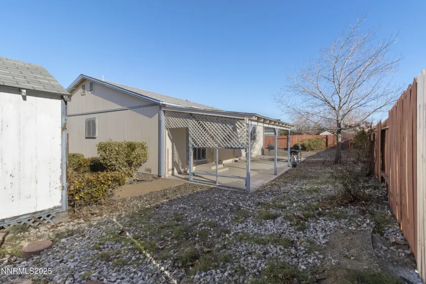 7008 Mozart, Sun Valley, Nevada 89433, 3 Bedrooms Bedrooms, ,2 BathroomsBathrooms,Residential,Residential,Mozart,250059141