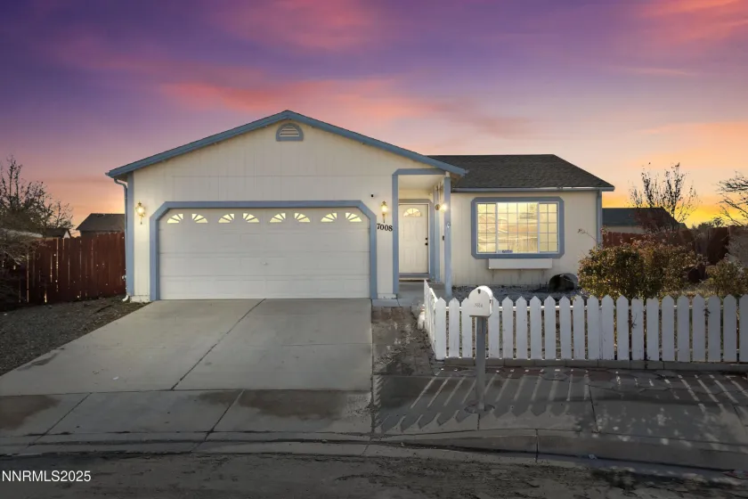 7008 Mozart, Sun Valley, Nevada 89433, 3 Bedrooms Bedrooms, ,2 BathroomsBathrooms,Residential,Residential,Mozart,250059141