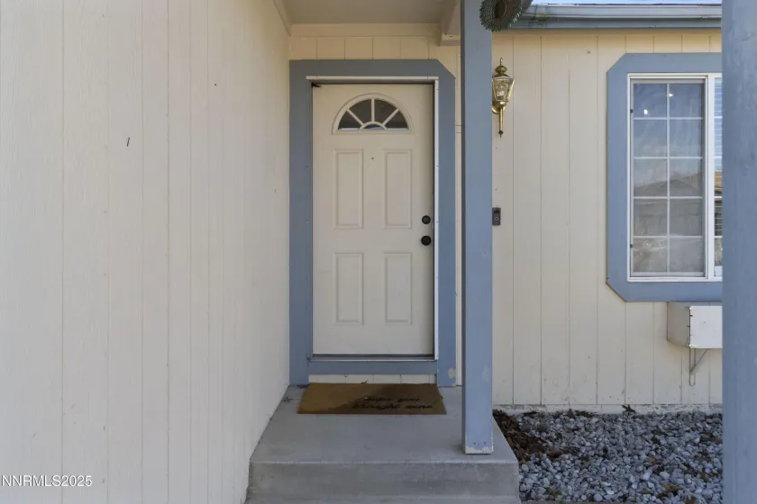 7008 Mozart, Sun Valley, Nevada 89433, 3 Bedrooms Bedrooms, ,2 BathroomsBathrooms,Residential,Residential,Mozart,250059141