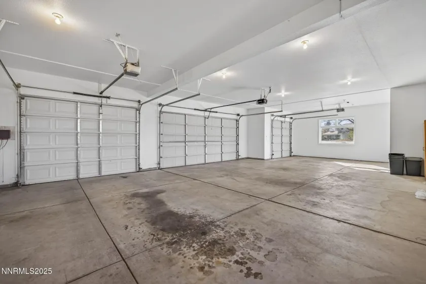 1580 Fifth Green, Gardnerville, Nevada 89460, 4 Bedrooms Bedrooms, ,4 BathroomsBathrooms,Residential,Residential,Fifth Green,250059143