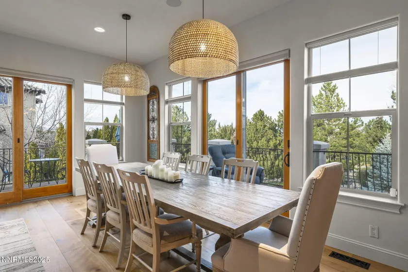 14220 Eagle Springs, Reno, Nevada 89511, 5 Bedrooms Bedrooms, ,6 BathroomsBathrooms,Residential,Residential,Eagle Springs,250059138