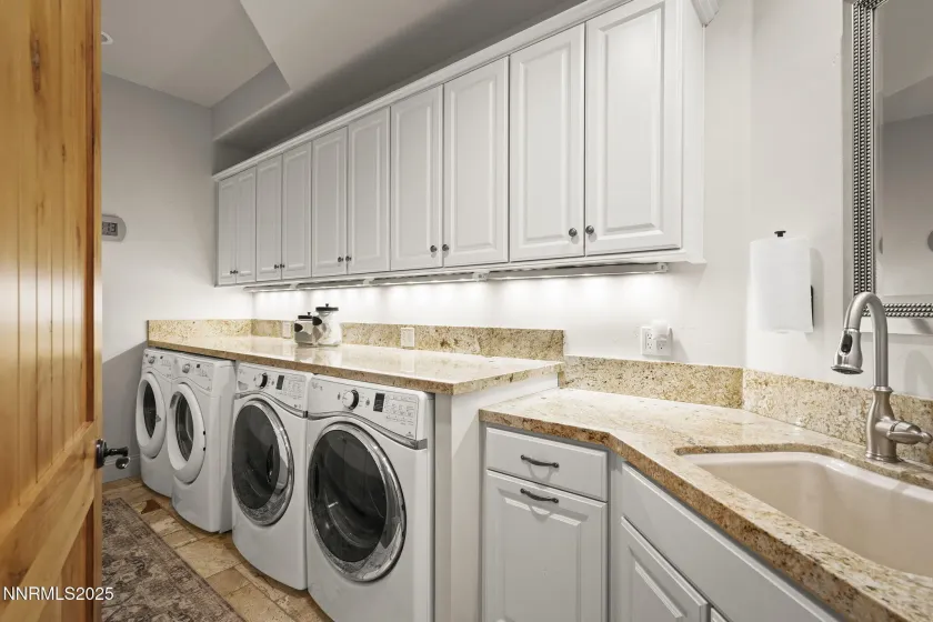 14220 Eagle Springs, Reno, Nevada 89511, 5 Bedrooms Bedrooms, ,6 BathroomsBathrooms,Residential,Residential,Eagle Springs,250059138