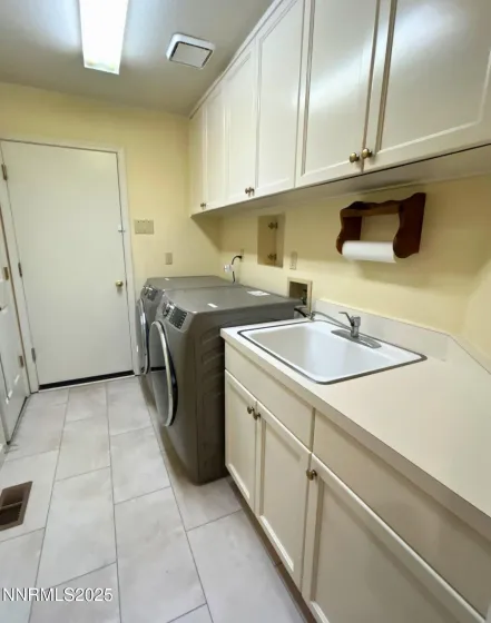 6190 Carriage House, Reno, Nevada 89519, 3 Bedrooms Bedrooms, ,4 BathroomsBathrooms,Residential Lease,Manufactured,Carriage House,250059145