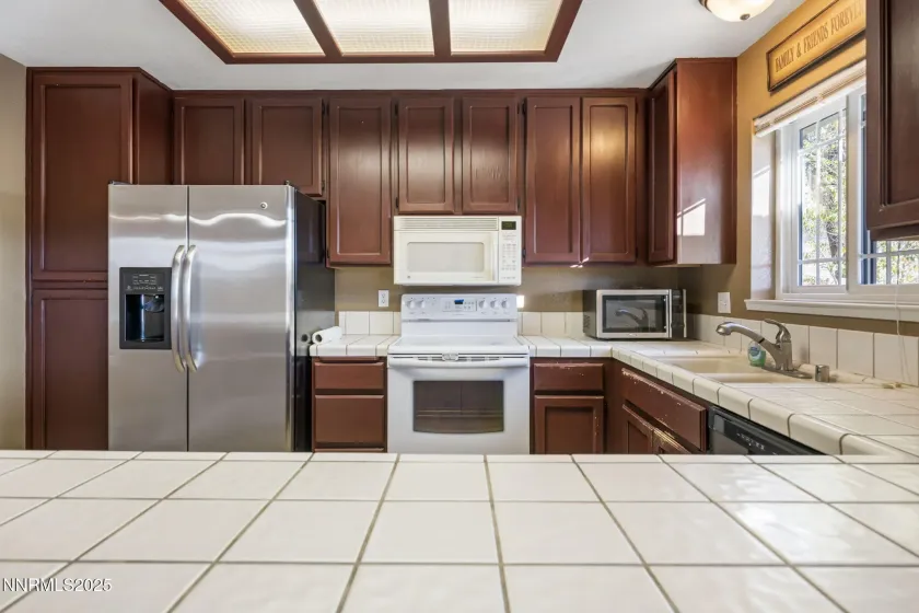 267 Woodlake, Dayton, Nevada 89403, 3 Bedrooms Bedrooms, ,2 BathroomsBathrooms,Residential,Residential,Woodlake,250058254