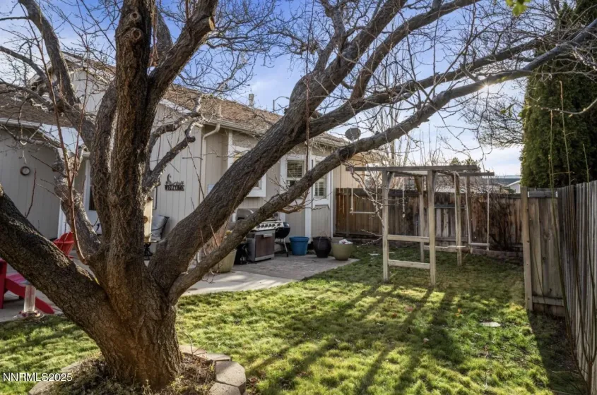 7834 Tiburon, Sparks, Nevada 89436, 3 Bedrooms Bedrooms, ,2 BathroomsBathrooms,Residential,Residential,Tiburon,250059150