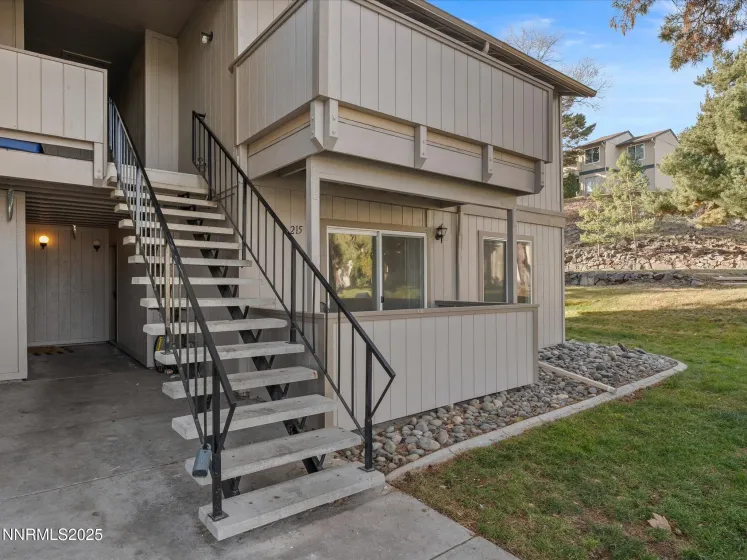 3935 Clear Acre, Reno, Nevada 89512, 2 Bedrooms Bedrooms, ,1 BathroomBathrooms,Residential,Residential,Clear Acre,250059151