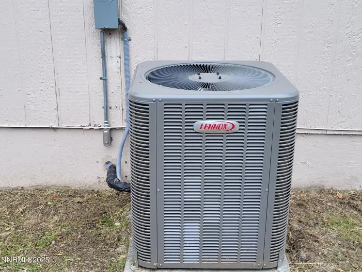 7871 Anchor Point, Reno, Nevada 89506, 4 Bedrooms Bedrooms, ,2 BathroomsBathrooms,Residential,Residential,Anchor Point,250059152