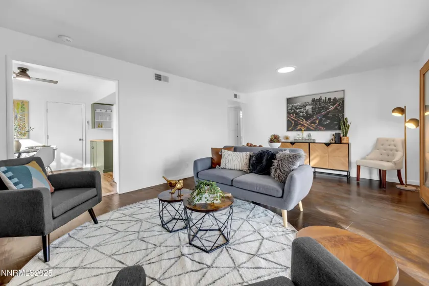 2080 Marlette, Reno, Nevada 89503, 3 Bedrooms Bedrooms, ,2 BathroomsBathrooms,Residential,Residential,Marlette,250058729