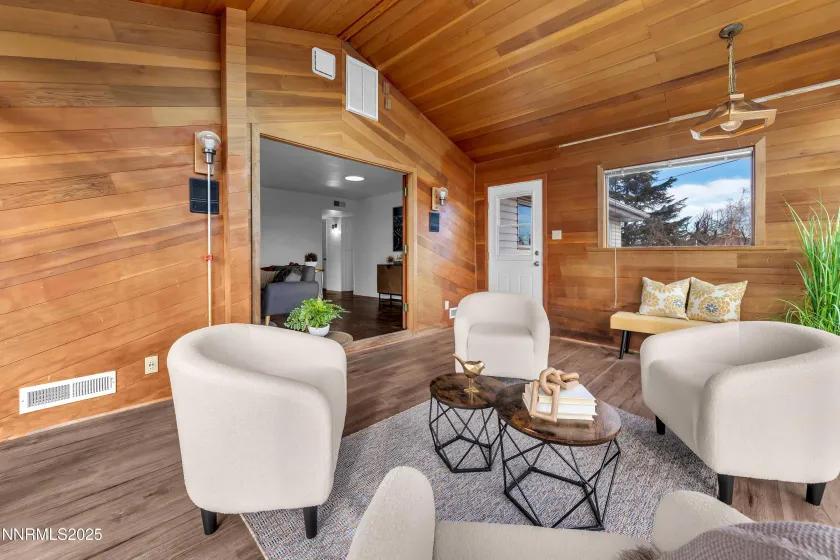 2080 Marlette, Reno, Nevada 89503, 3 Bedrooms Bedrooms, ,2 BathroomsBathrooms,Residential,Residential,Marlette,250058729