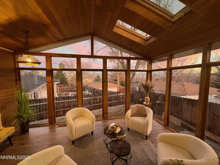 2080 Marlette, Reno, Nevada 89503, 3 Bedrooms Bedrooms, ,2 BathroomsBathrooms,Residential,Residential,Marlette,250058729