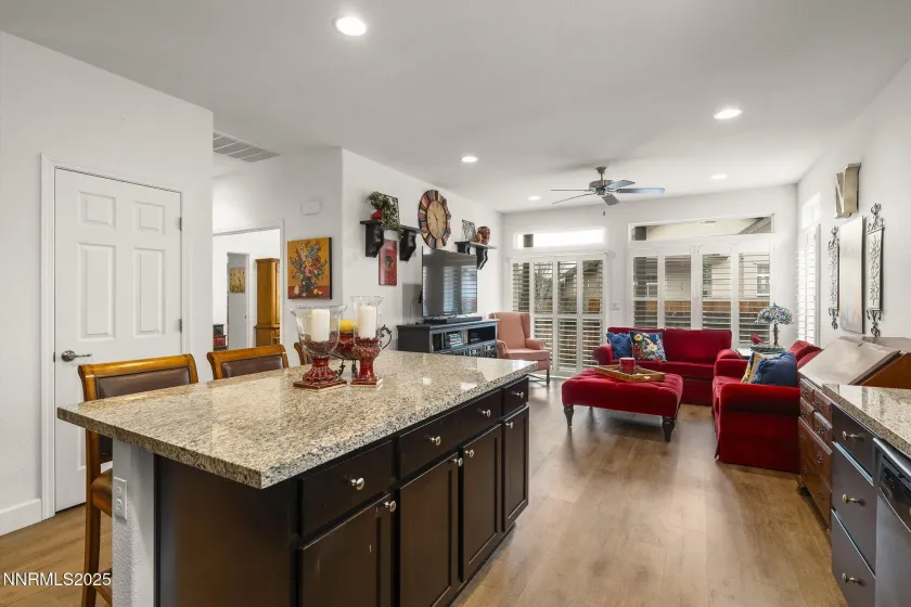 985 Floral Ridge, Sparks, Nevada 89436, 2 Bedrooms Bedrooms, ,2 BathroomsBathrooms,Residential,Residential,Floral Ridge,250059155