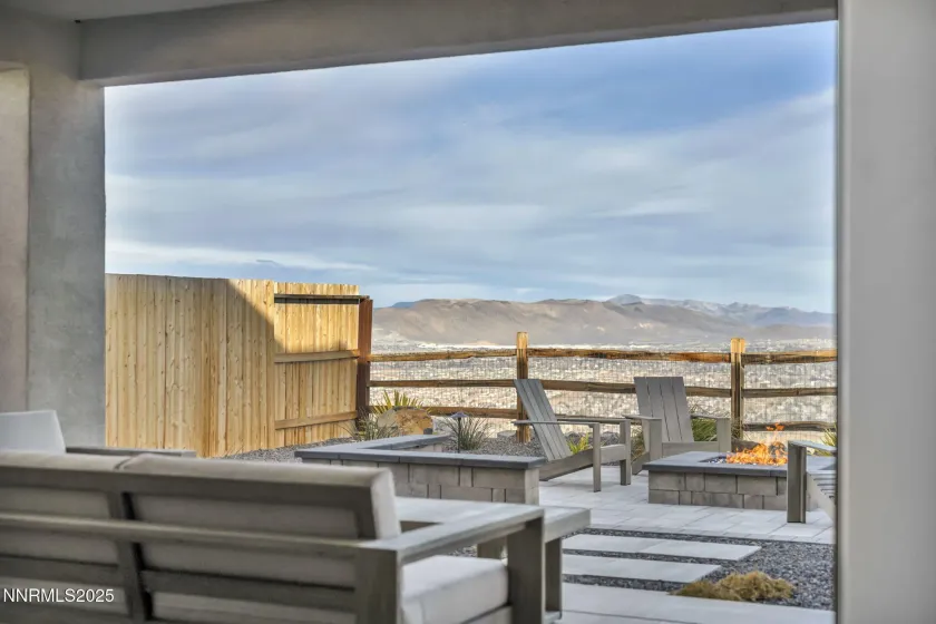 5448 Fossilstone, Sparks, Nevada 89436, 4 Bedrooms Bedrooms, ,3 BathroomsBathrooms,Residential,Residential,Fossilstone,250059157