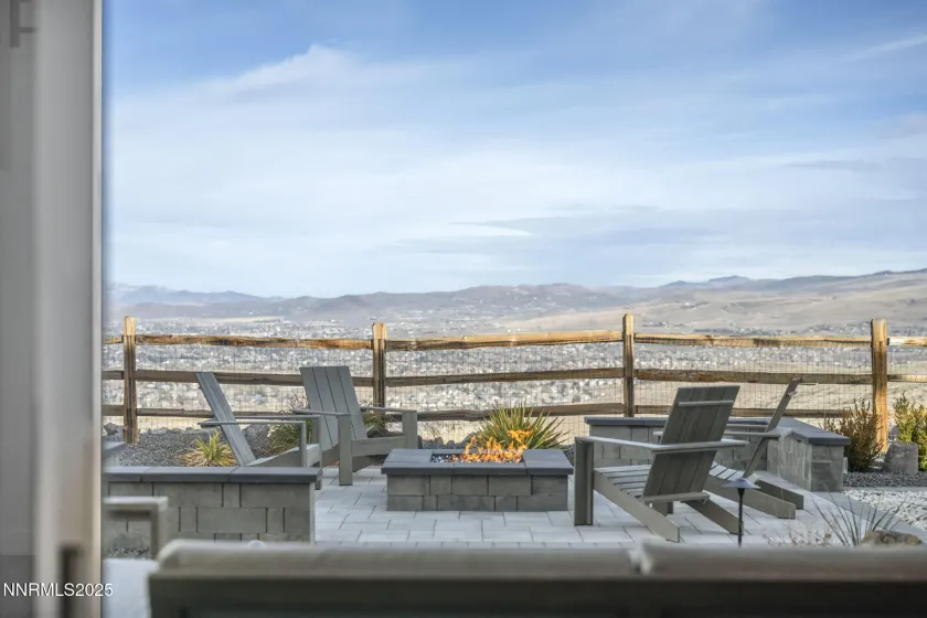 5448 Fossilstone, Sparks, Nevada 89436, 4 Bedrooms Bedrooms, ,3 BathroomsBathrooms,Residential,Residential,Fossilstone,250059157