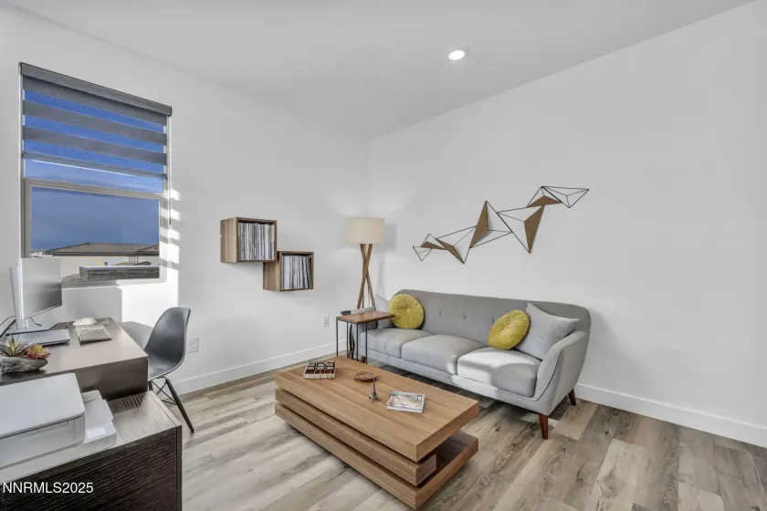 5448 Fossilstone, Sparks, Nevada 89436, 4 Bedrooms Bedrooms, ,3 BathroomsBathrooms,Residential,Residential,Fossilstone,250059157