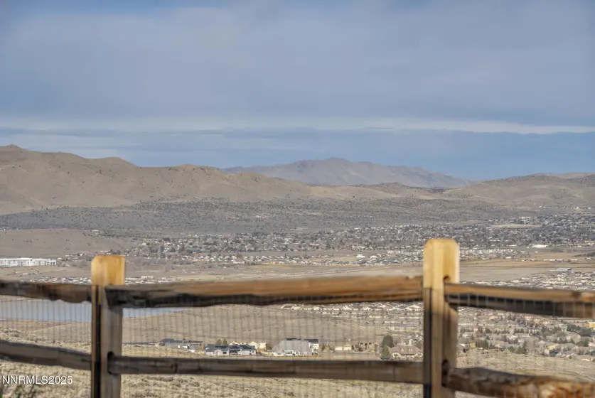 5448 Fossilstone, Sparks, Nevada 89436, 4 Bedrooms Bedrooms, ,3 BathroomsBathrooms,Residential,Residential,Fossilstone,250059157