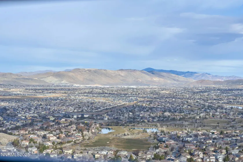 5448 Fossilstone, Sparks, Nevada 89436, 4 Bedrooms Bedrooms, ,3 BathroomsBathrooms,Residential,Residential,Fossilstone,250059157