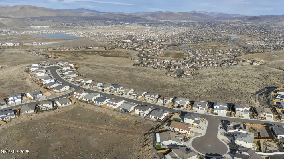 5448 Fossilstone, Sparks, Nevada 89436, 4 Bedrooms Bedrooms, ,3 BathroomsBathrooms,Residential,Residential,Fossilstone,250059157