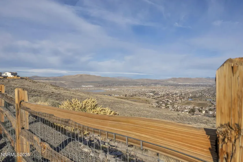 5448 Fossilstone, Sparks, Nevada 89436, 4 Bedrooms Bedrooms, ,3 BathroomsBathrooms,Residential,Residential,Fossilstone,250059157