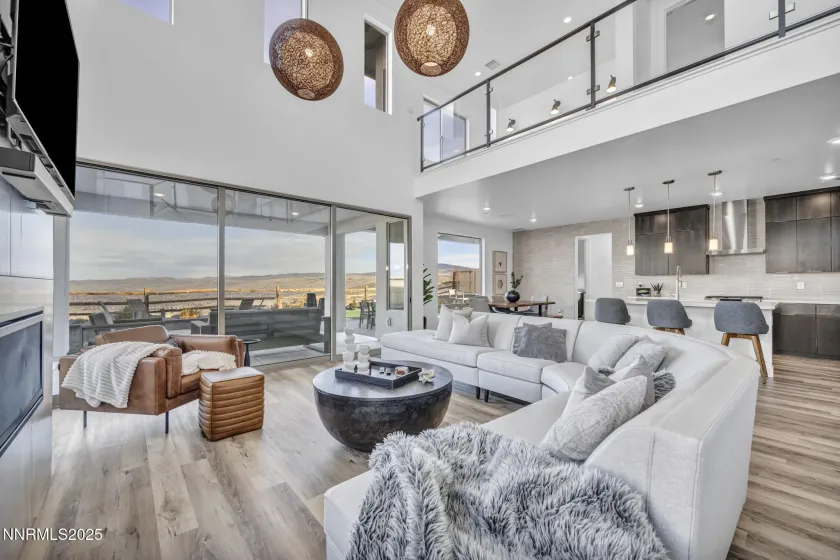 5448 Fossilstone, Sparks, Nevada 89436, 4 Bedrooms Bedrooms, ,3 BathroomsBathrooms,Residential,Residential,Fossilstone,250059157