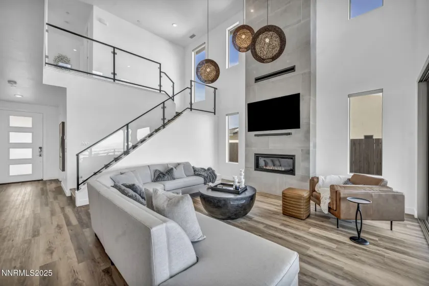 5448 Fossilstone, Sparks, Nevada 89436, 4 Bedrooms Bedrooms, ,3 BathroomsBathrooms,Residential,Residential,Fossilstone,250059157