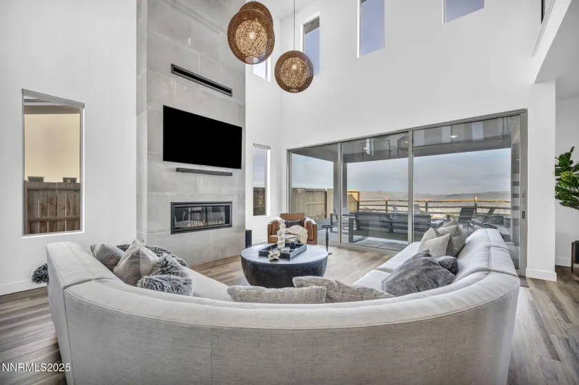 5448 Fossilstone, Sparks, Nevada 89436, 4 Bedrooms Bedrooms, ,3 BathroomsBathrooms,Residential,Residential,Fossilstone,250059157