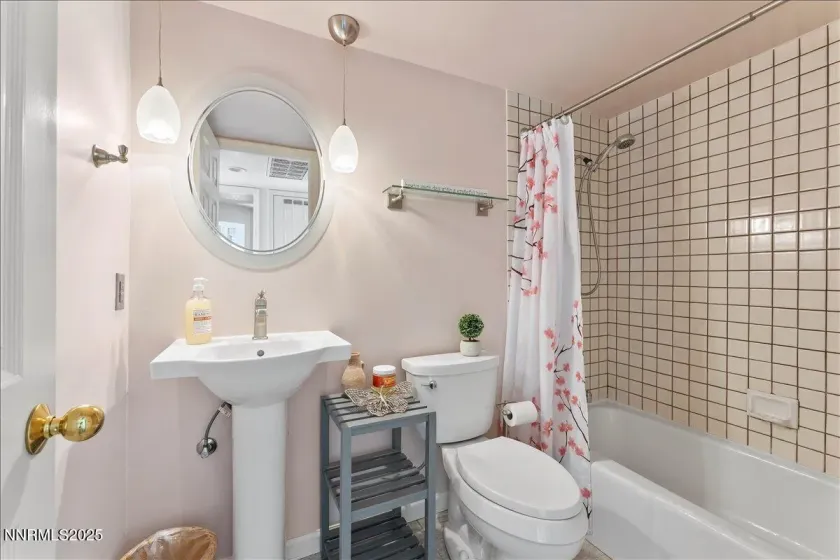 3170 Wedgewood, Reno, Nevada 89509, 3 Bedrooms Bedrooms, ,3 BathroomsBathrooms,Residential,Residential,Wedgewood,250059158