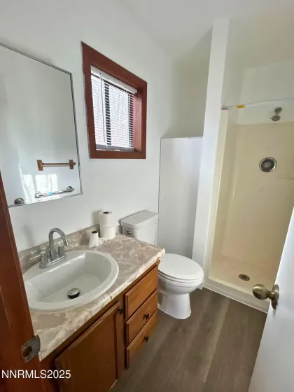 1058 G, Sparks, Nevada 89431, ,1 BathroomBathrooms,Residential Lease,Manufactured,G,250059159