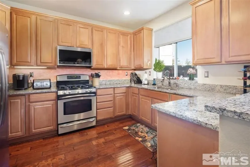 2497 Westfall, Sparks, Nevada 89436, 4 Bedrooms Bedrooms, ,3 BathroomsBathrooms,Residential Lease,Manufactured,Westfall,250059160