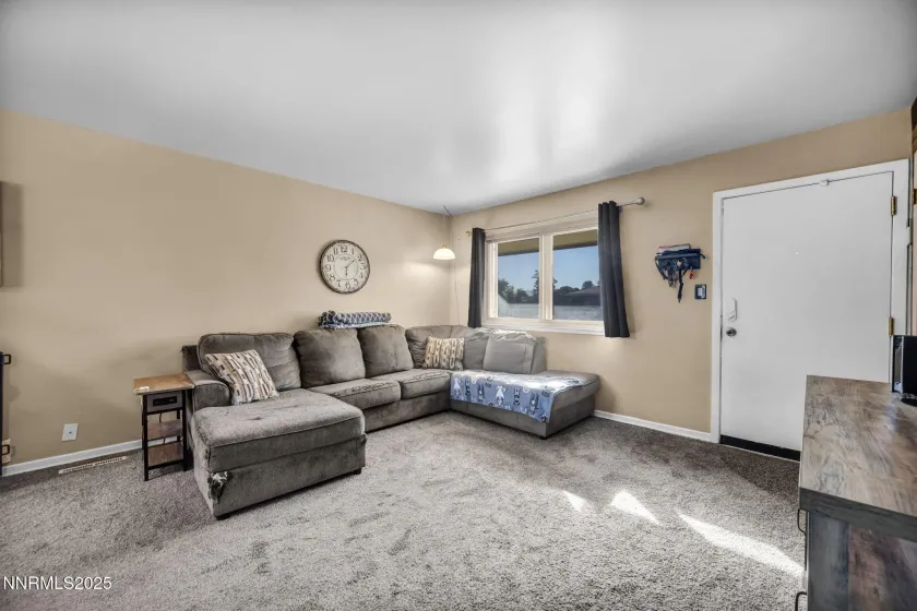 1780 Greenbrae, Sparks, Nevada 89431, 3 Bedrooms Bedrooms, ,1 BathroomBathrooms,Residential,Residential,Greenbrae,250057375