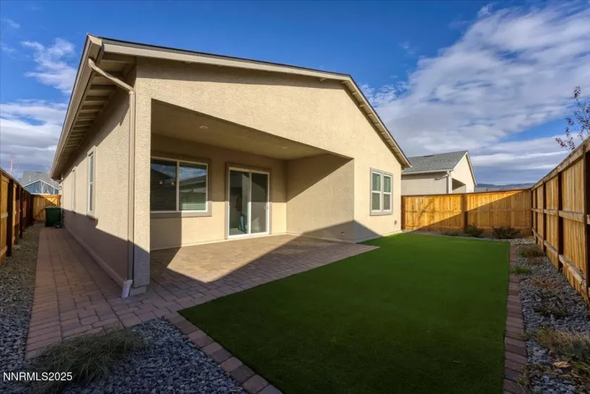 2285 Jagged Peak, Sparks, Nevada 89436, 2 Bedrooms Bedrooms, ,2 BathroomsBathrooms,Residential,Residential,Jagged Peak,250059164