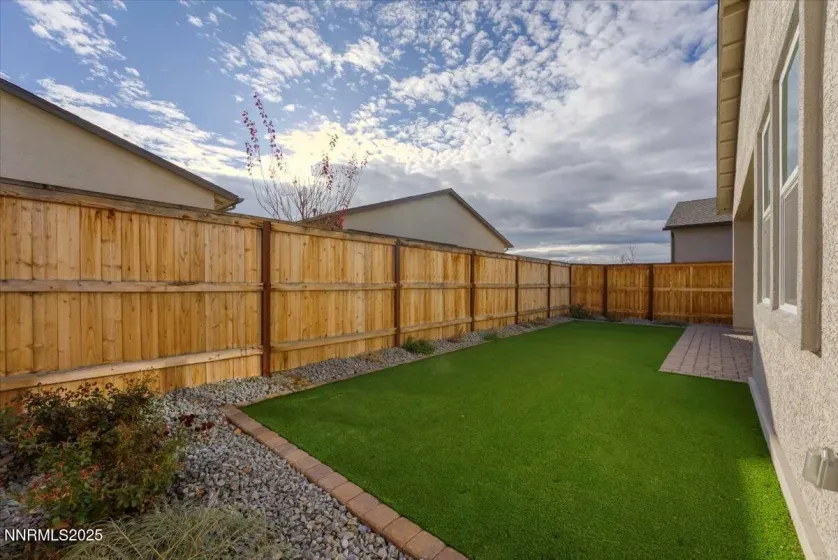 2285 Jagged Peak, Sparks, Nevada 89436, 2 Bedrooms Bedrooms, ,2 BathroomsBathrooms,Residential,Residential,Jagged Peak,250059164