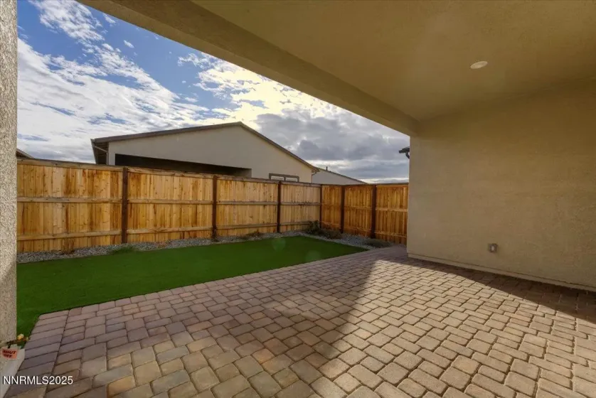 2285 Jagged Peak, Sparks, Nevada 89436, 2 Bedrooms Bedrooms, ,2 BathroomsBathrooms,Residential,Residential,Jagged Peak,250059164