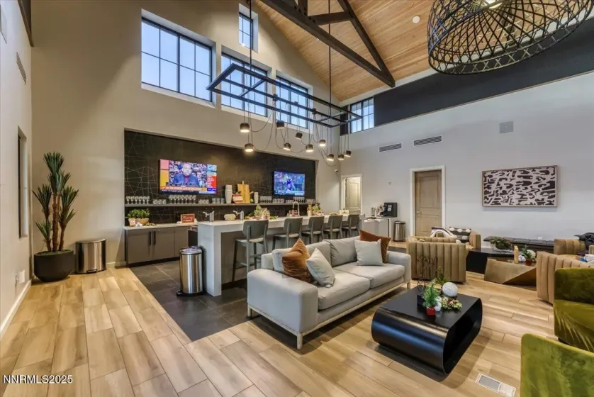 2285 Jagged Peak, Sparks, Nevada 89436, 2 Bedrooms Bedrooms, ,2 BathroomsBathrooms,Residential,Residential,Jagged Peak,250059164