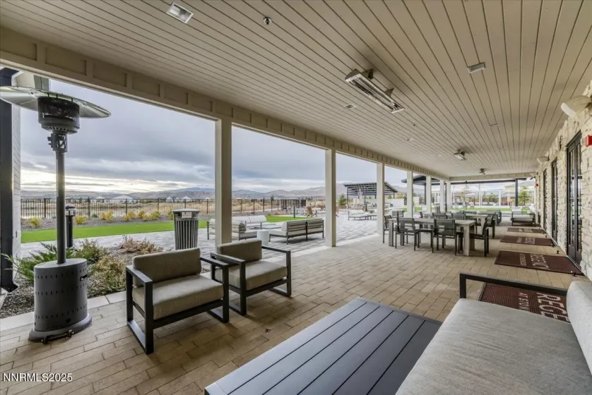 2285 Jagged Peak, Sparks, Nevada 89436, 2 Bedrooms Bedrooms, ,2 BathroomsBathrooms,Residential,Residential,Jagged Peak,250059164