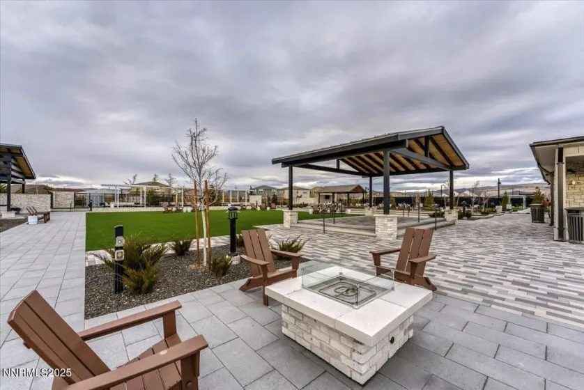 2285 Jagged Peak, Sparks, Nevada 89436, 2 Bedrooms Bedrooms, ,2 BathroomsBathrooms,Residential,Residential,Jagged Peak,250059164