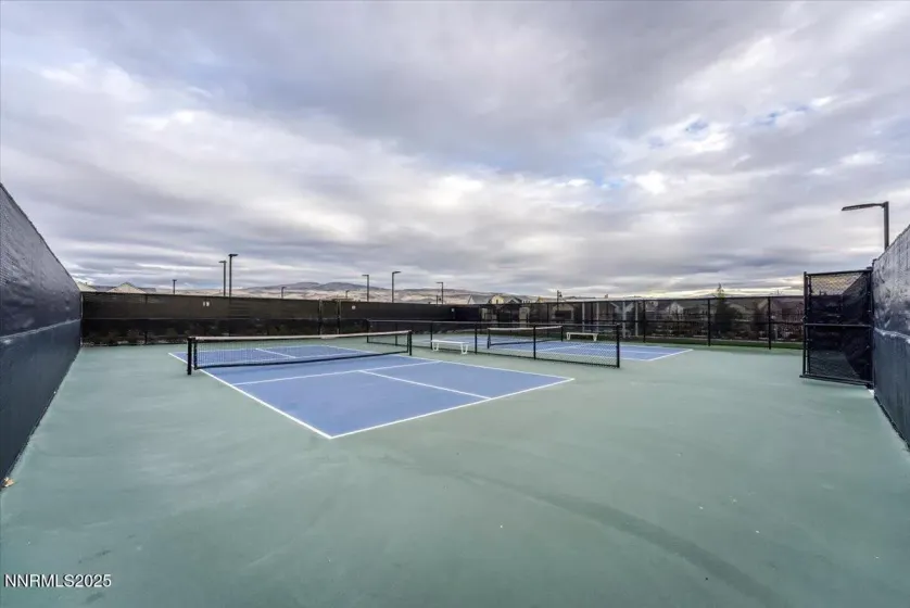 2285 Jagged Peak, Sparks, Nevada 89436, 2 Bedrooms Bedrooms, ,2 BathroomsBathrooms,Residential,Residential,Jagged Peak,250059164