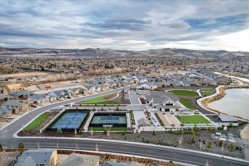 2285 Jagged Peak, Sparks, Nevada 89436, 2 Bedrooms Bedrooms, ,2 BathroomsBathrooms,Residential,Residential,Jagged Peak,250059164