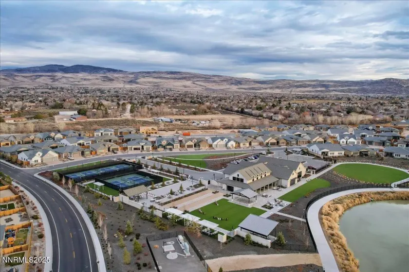 2285 Jagged Peak, Sparks, Nevada 89436, 2 Bedrooms Bedrooms, ,2 BathroomsBathrooms,Residential,Residential,Jagged Peak,250059164