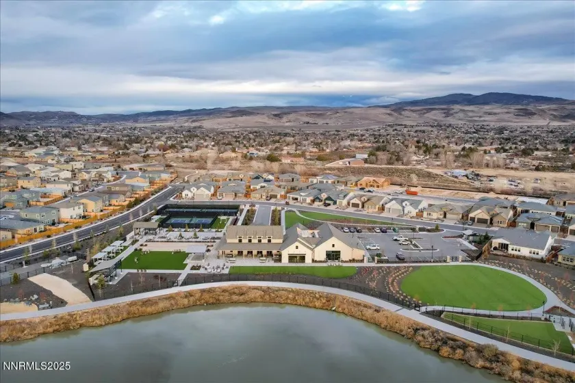 2285 Jagged Peak, Sparks, Nevada 89436, 2 Bedrooms Bedrooms, ,2 BathroomsBathrooms,Residential,Residential,Jagged Peak,250059164