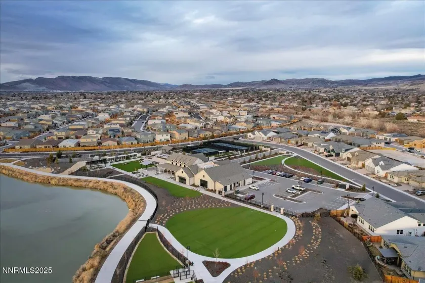 2285 Jagged Peak, Sparks, Nevada 89436, 2 Bedrooms Bedrooms, ,2 BathroomsBathrooms,Residential,Residential,Jagged Peak,250059164