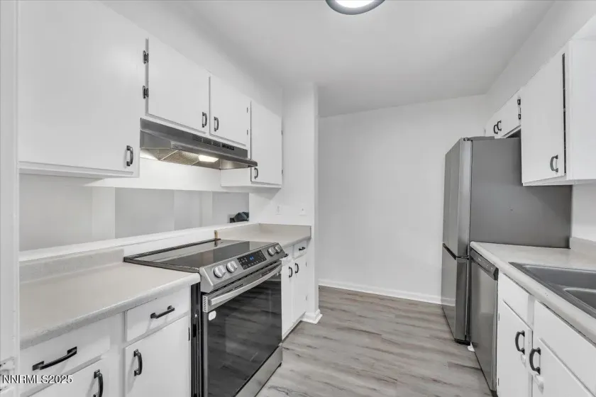 745 Akard, Reno, Nevada 89503, 3 Bedrooms Bedrooms, ,2 BathroomsBathrooms,Residential,Residential,Akard,250059165