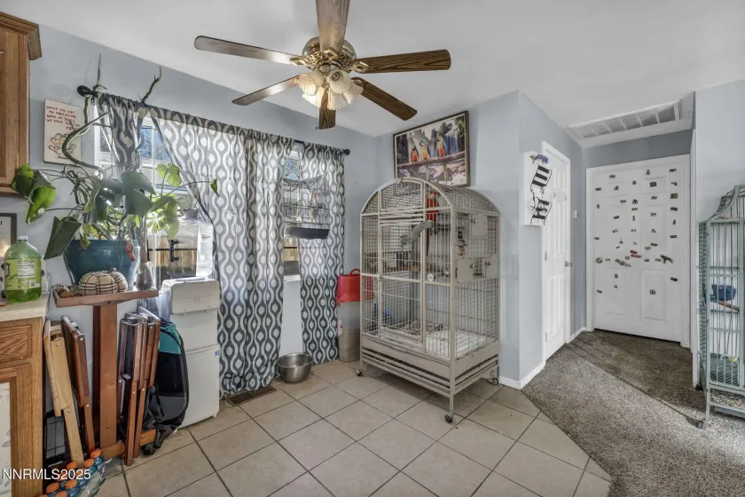 687 Douglas, Fallon, Nevada 89406, 3 Bedrooms Bedrooms, ,2 BathroomsBathrooms,Residential,Residential,Douglas,250059168