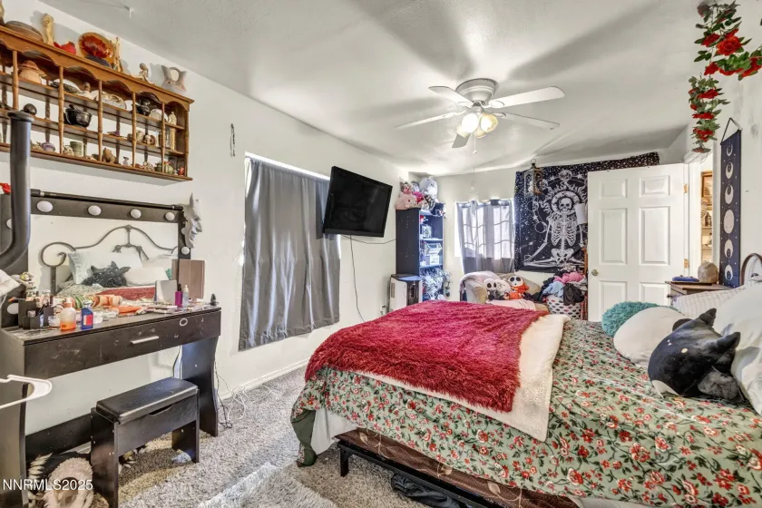 687 Douglas, Fallon, Nevada 89406, 3 Bedrooms Bedrooms, ,2 BathroomsBathrooms,Residential,Residential,Douglas,250059168