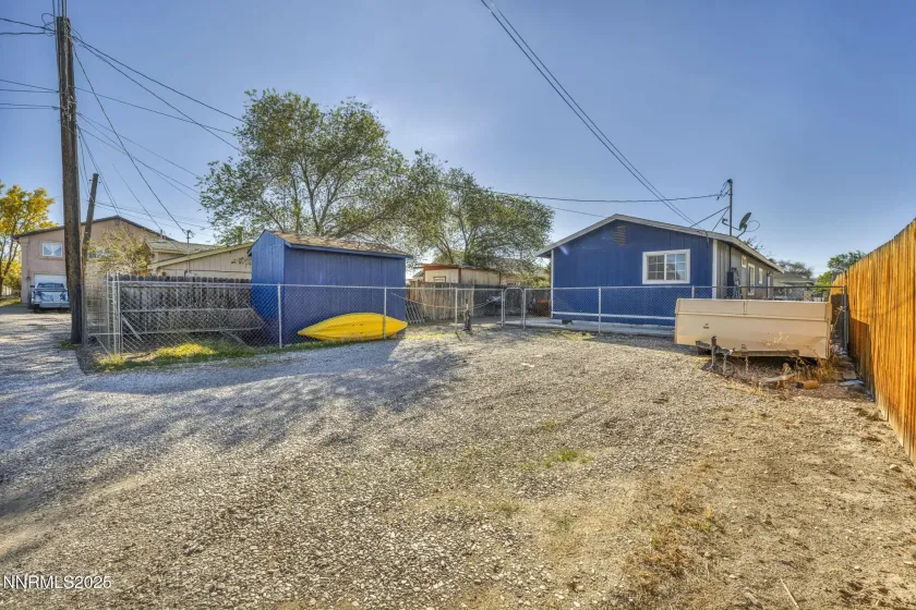 687 Douglas, Fallon, Nevada 89406, 3 Bedrooms Bedrooms, ,2 BathroomsBathrooms,Residential,Residential,Douglas,250059168