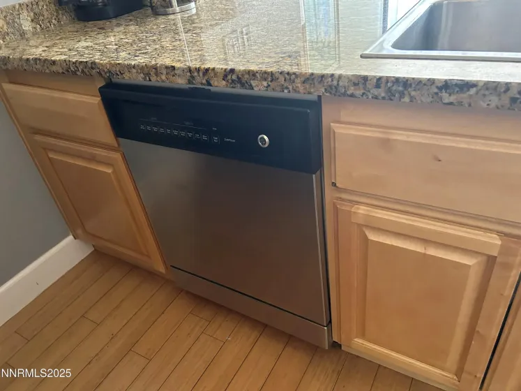 450 Arlington, Reno, Nevada 89503, 1 Bedroom Bedrooms, ,1 BathroomBathrooms,Residential Lease,Manufactured,Arlington,250059170