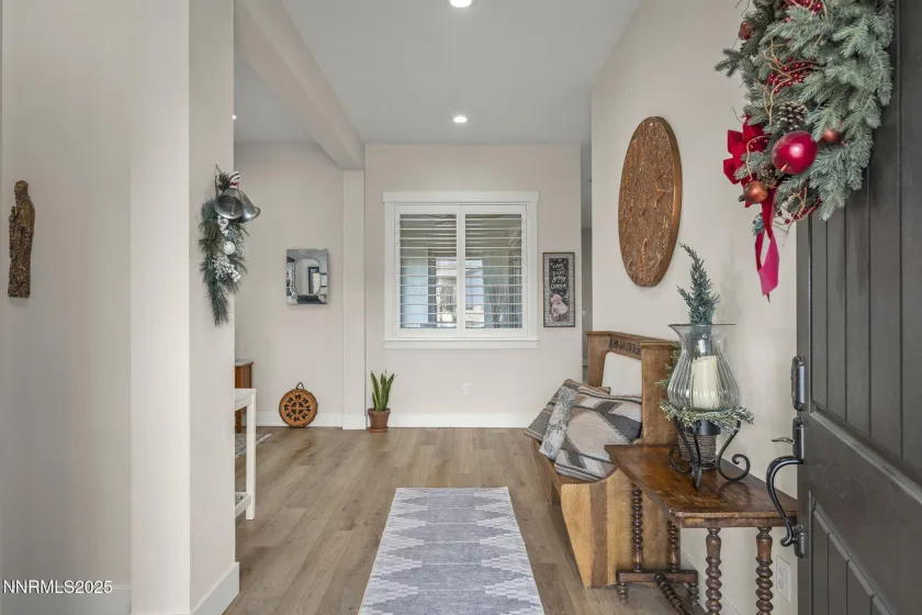 13500 Waterton, Reno, Nevada 89521, 2 Bedrooms Bedrooms, ,2 BathroomsBathrooms,Residential,Residential,Waterton,250059171