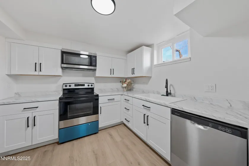 1620 Harold, Reno, Nevada 89503, 4 Bedrooms Bedrooms, ,2 BathroomsBathrooms,Residential,Residential,Harold,250059173