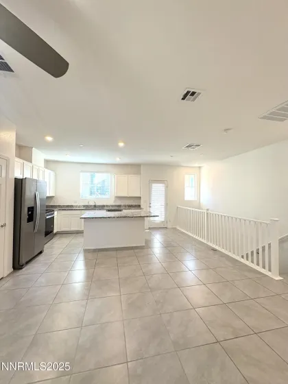 664 Vetiver, Henderson, Nevada 89015, 3 Bedrooms Bedrooms, ,2 BathroomsBathrooms,Residential,Residential,Vetiver,250059175